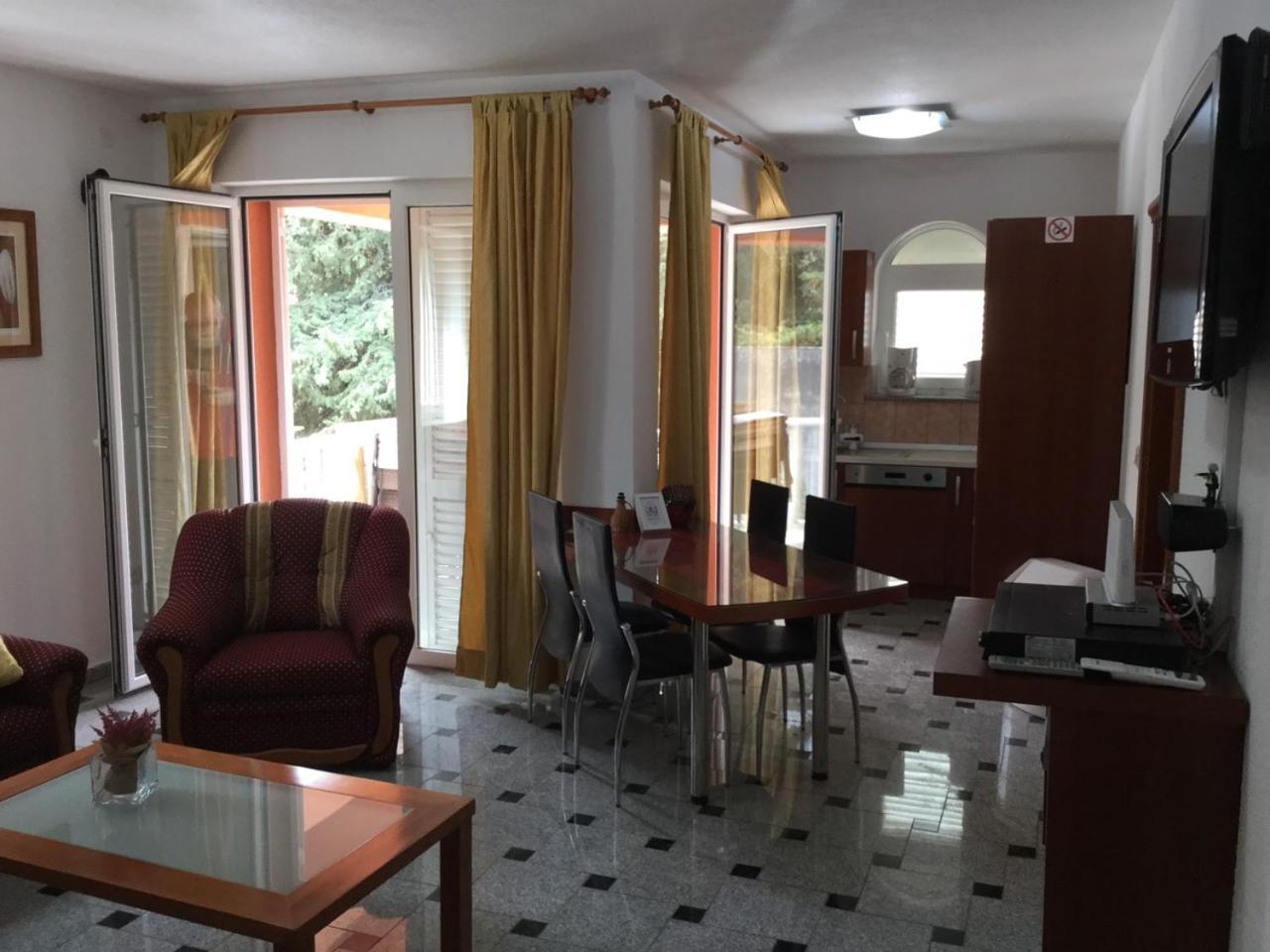 Apartments Sulekic Sveti Filip i Jakov Eksteriør billede